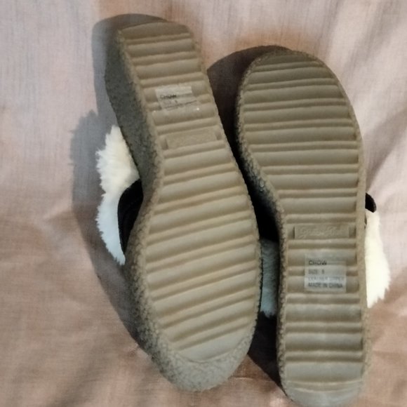 Yellow Box shoes/Clog Women upper Leather, Fur Trim CHOW 8 M NWOB - Picture 9 of 9